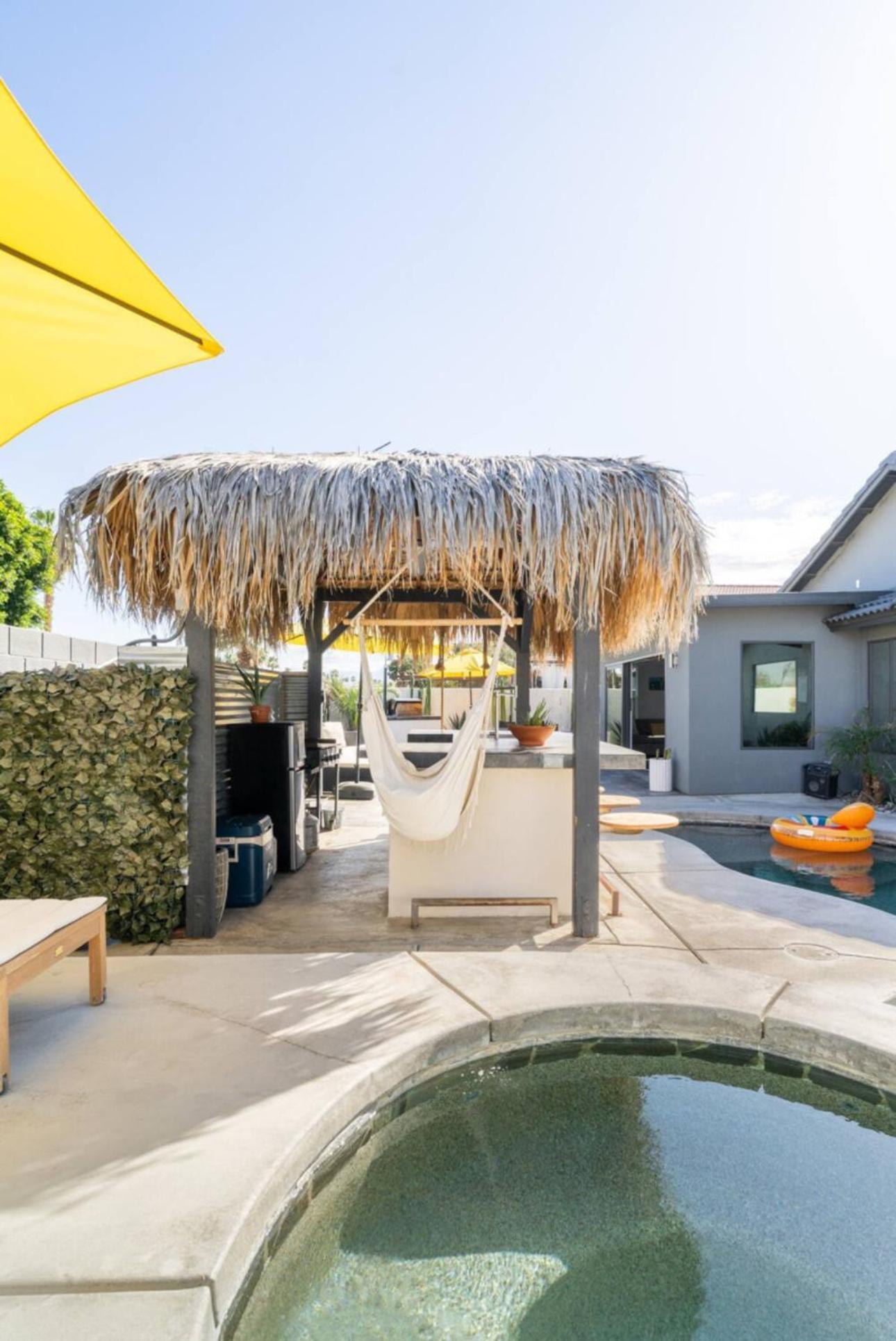 אינדיאו Desert Paradise Salt Water Pool & Spa 1 Mile To Coachella Fest מראה חיצוני תמונה